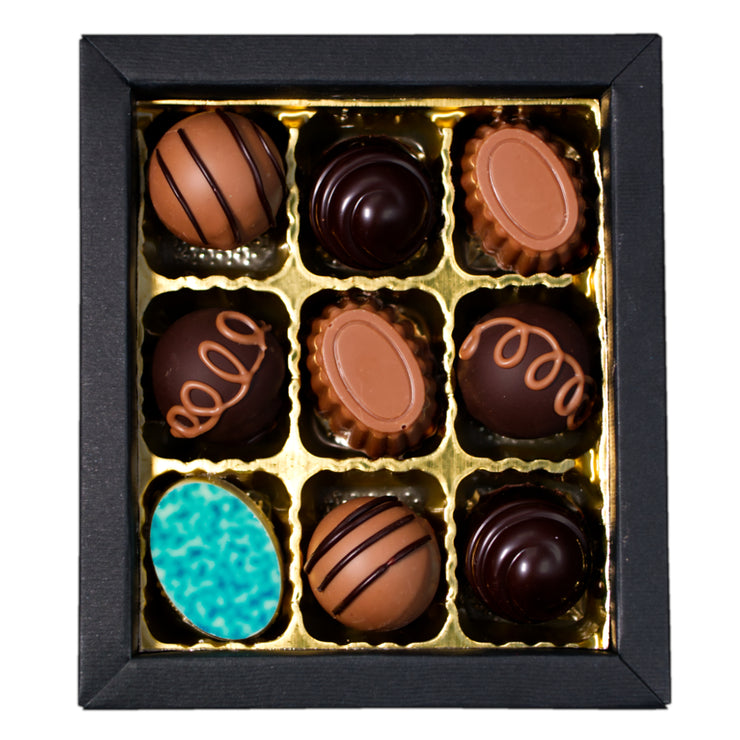 Assorted alcohol-free and alcohol chocolates and truffels, 9 pc.
